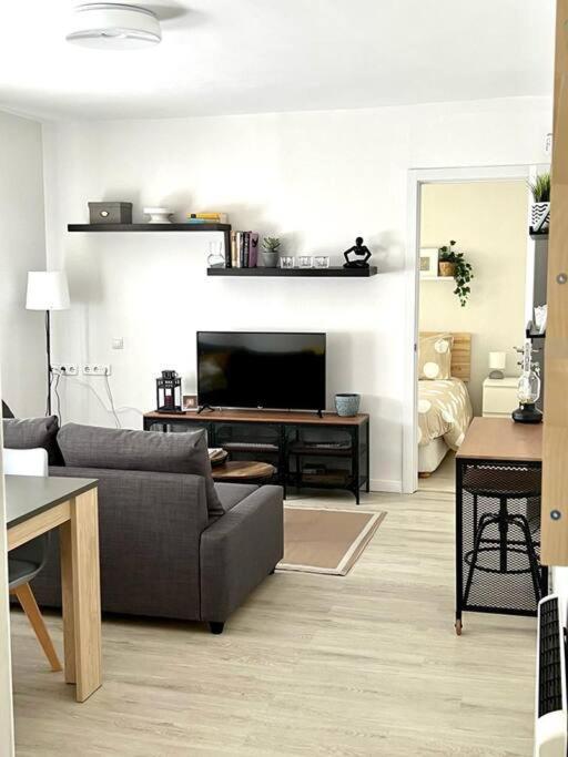 Comodo Y Acogedor Apartamento Appartement Madrid Buitenkant foto