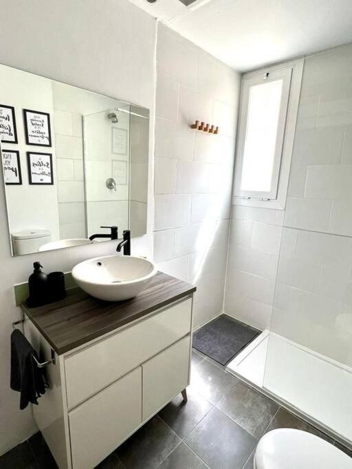 Comodo Y Acogedor Apartamento Appartement Madrid Buitenkant foto